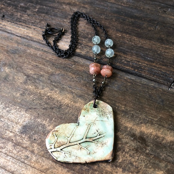 Ceramic Heart Gemstone Necklace - Picture 2 of 7